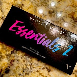 Violet Voss Essentials 2 Eye Shadow Palette